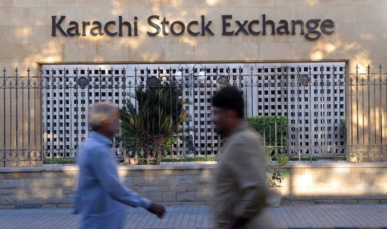 KSE index breaches 35,000-point barrier KSE index breaches 35,000-point barrier